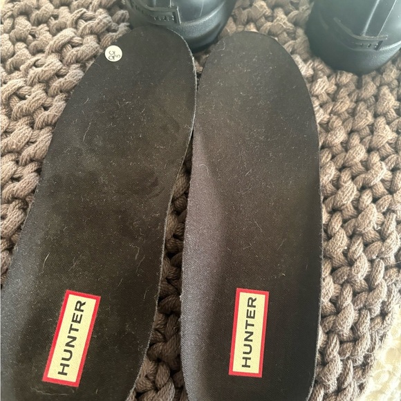 Hunter Women's Refined Black Ankle Boots - Picture 7 of 8